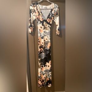 3/4 Length Sleeve Floral Maxi Dress